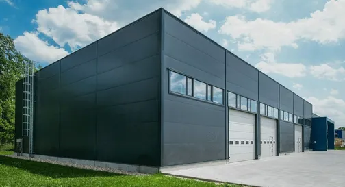 картинка-ссылка на статью: Как выбрать кровлю для ангара в Мегионе?