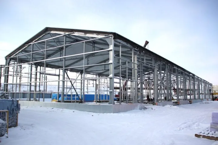 картинка-ссылка на статью: Какой срок службы металлических конструкций в Мегионе?