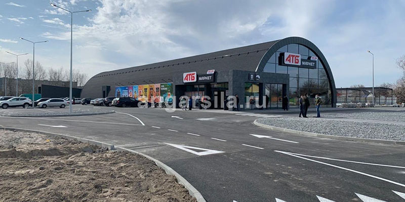 бескаркасный ангар из металлоконструкций для торговли